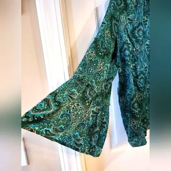 NWT GRAND & GREENE, LARGE, PAISLEY TIE NECK WITH TASSELS TRUMPET SLEEVE TOP - Picture 5 of 11